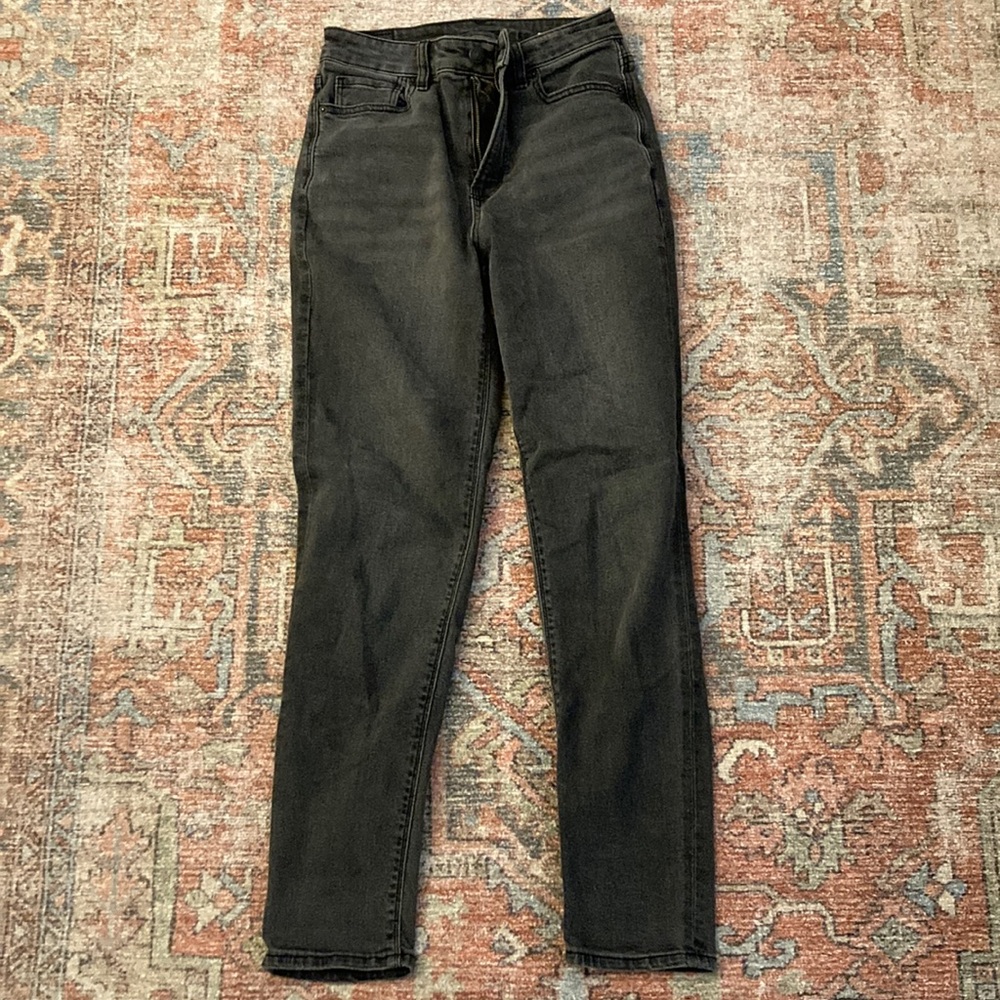 American Eagle Mom Jean
